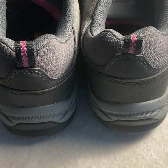 Women’s steel toe safety shoes - Picture 2 of 7